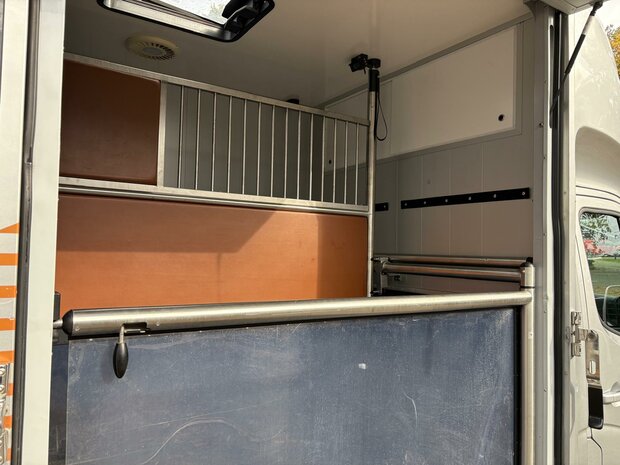 Renault Master Roelofsen Parados Hengstenuitvoering Automaat 2019