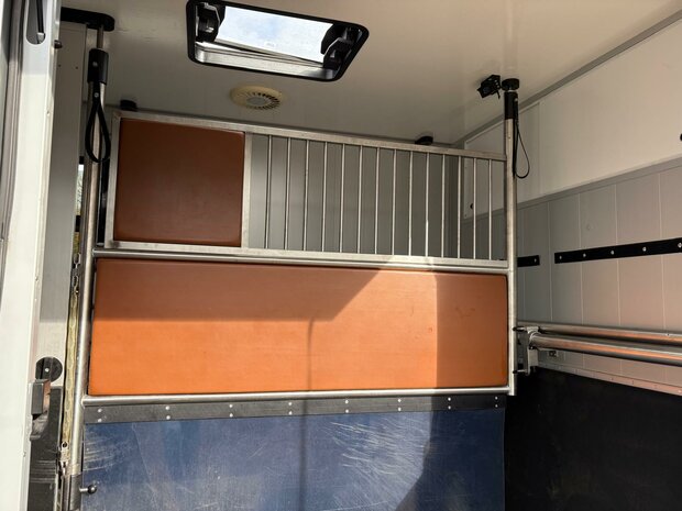 Renault Master Roelofsen Parados Hengstenuitvoering Automaat 2019