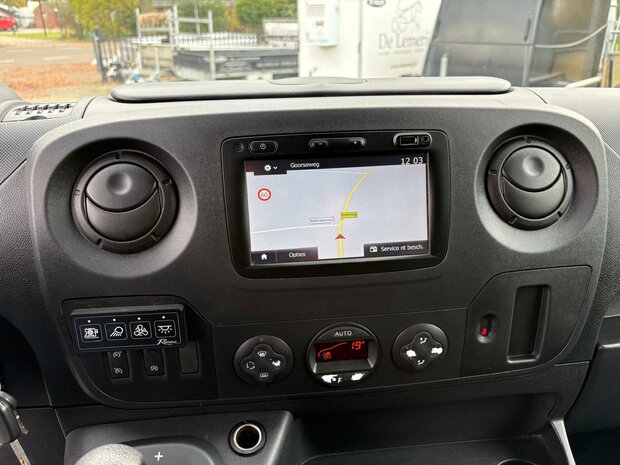 Renault Master Roelofsen Parados Hengstenuitvoering Automaat 2019