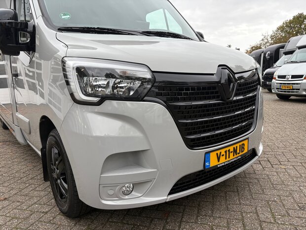 Renault Master STX Hengstenuitvoering Black Edition 2022