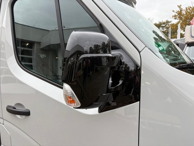 Renault Master STX Hengstenuitvoering Black Edition 2022