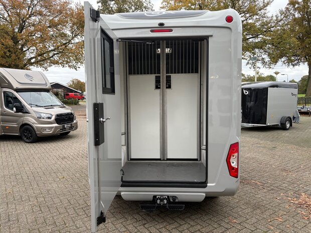 Renault Master STX Hengstenuitvoering Black Edition 2022