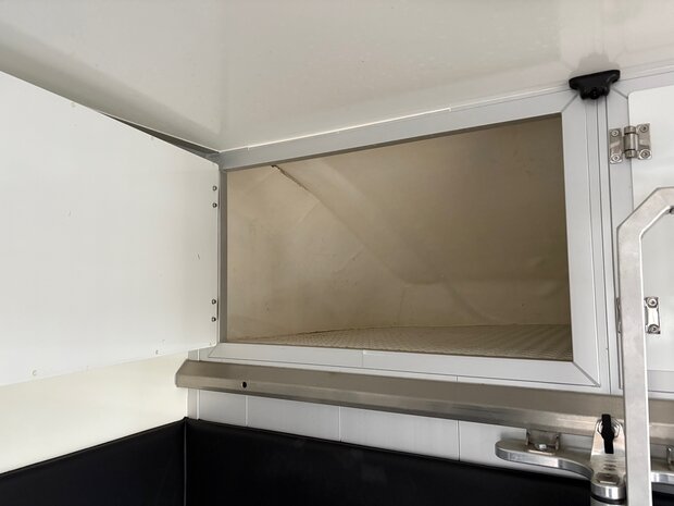 Renault Master STX Hengstenuitvoering Black Edition 2022