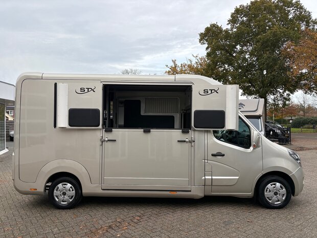 Opel Movano STX Hengstenuitvoering 2022