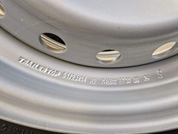 SET Banden + Velg Wanda WR301 185/65R14 93N 