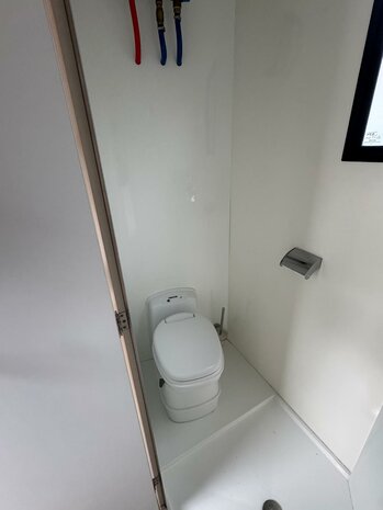 STX Classic Trailer met Living 2 Paards