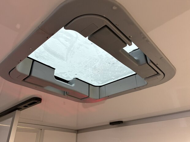 Mercedes Sprinter Automaat Sodiak Nubia Hengstenuitvoering