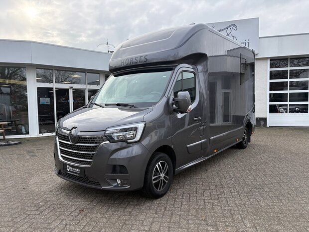 Renault Master Roelofsen Parados Hengstenuitvoering 2023