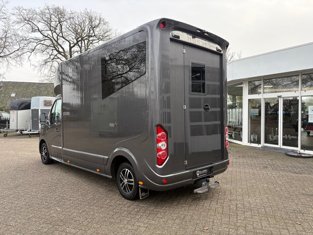 Renault Master Roelofsen Parados Hengstenuitvoering 2023