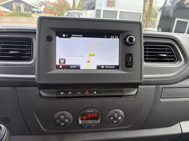 Renault Master Roelofsen Parados Hengstenuitvoering 2023