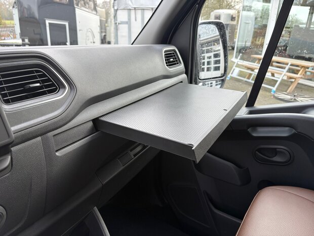 Renault Master Roelofsen Parados Hengstenuitvoering 2023