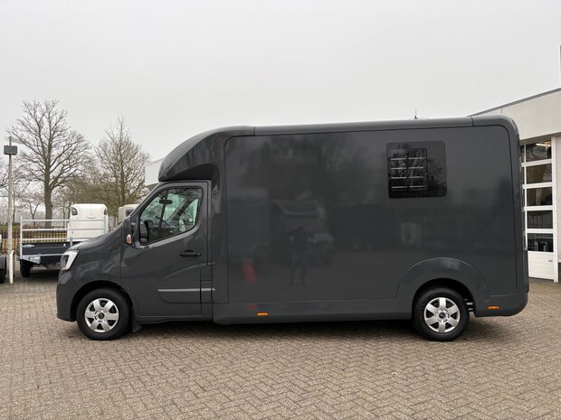 Renault Master STX Hengstenuitvoering 2022