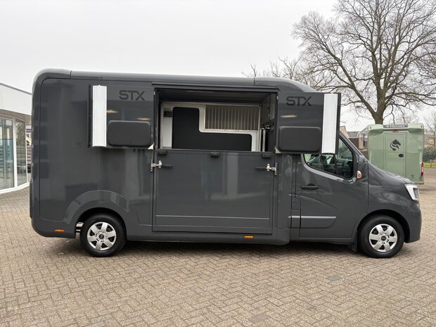 Renault Master STX Hengstenuitvoering 2022