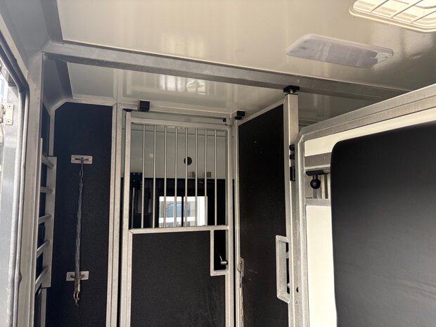 Renault Master STX Hengstenuitvoering 2022