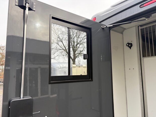 Renault Master STX Hengstenuitvoering 2022