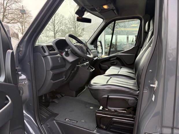 Renault Master STX Hengstenuitvoering 2022