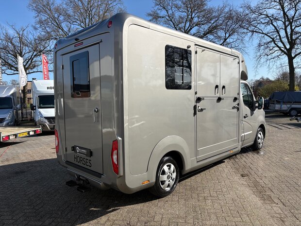 Renault Master STX Hengstenuitvoering Handbak 2024