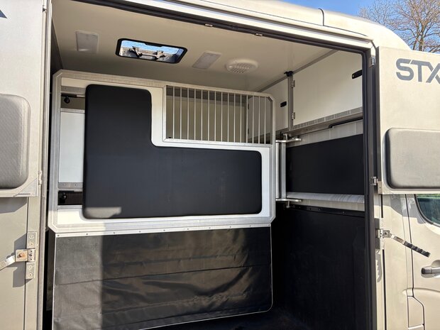 Renault Master STX Hengstenuitvoering Handbak 2024