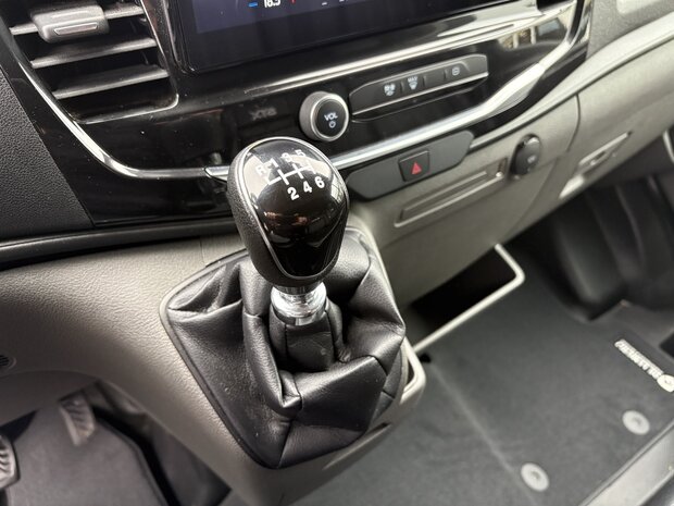 Ford Transit STX Hengstenuitvoering Handbak 2024