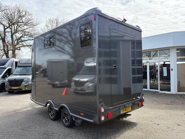 Steinsberger Anka 2 Paardstrailer Hengstenuitvoering 2026