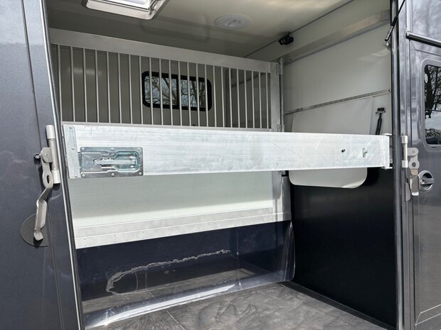Steinsberger Anka 2 Paardstrailer Hengstenuitvoering 2026