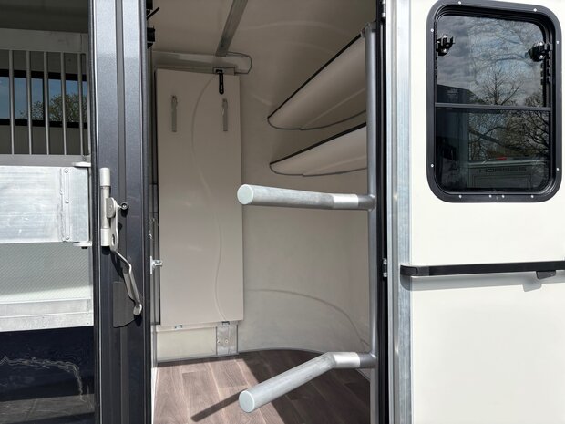 Steinsberger Anka 2 Paardstrailer Hengstenuitvoering 2026