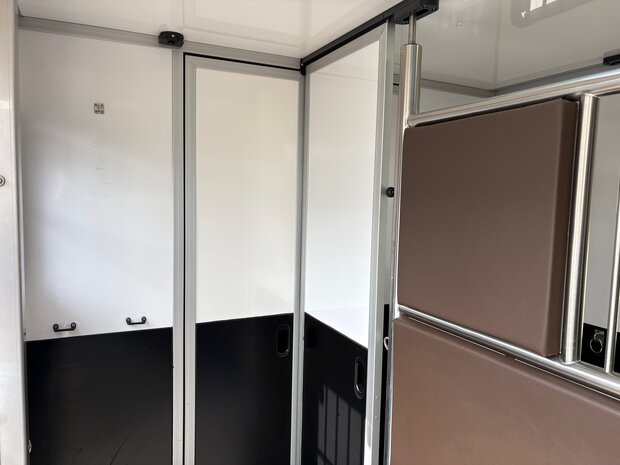 Ford Transit Sodiak Nubia Hengstenuitvoering 2023