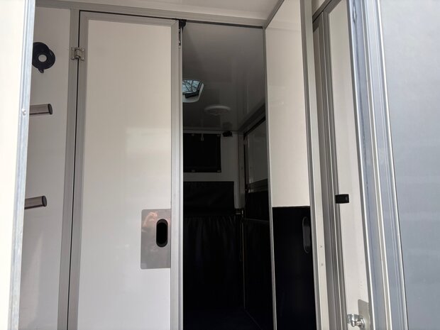 Ford Transit Sodiak Nubia Hengstenuitvoering 2023