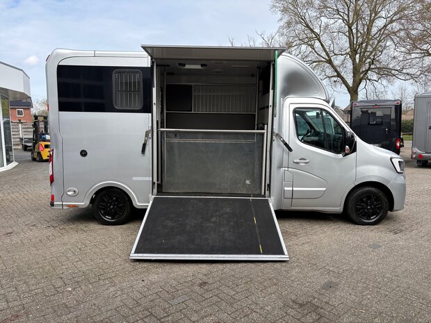 Sodiak Nubia Renault Master Hengstenuitvoering 2022