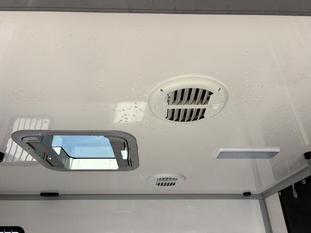 Sodiak Nubia Renault Master 2022 Hengstenuitvoering 