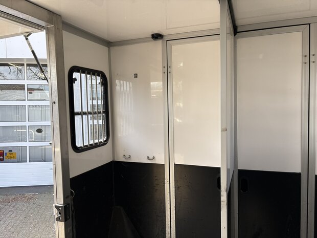 Sodiak Nubia Renault Master 2022 Hengstenuitvoering 