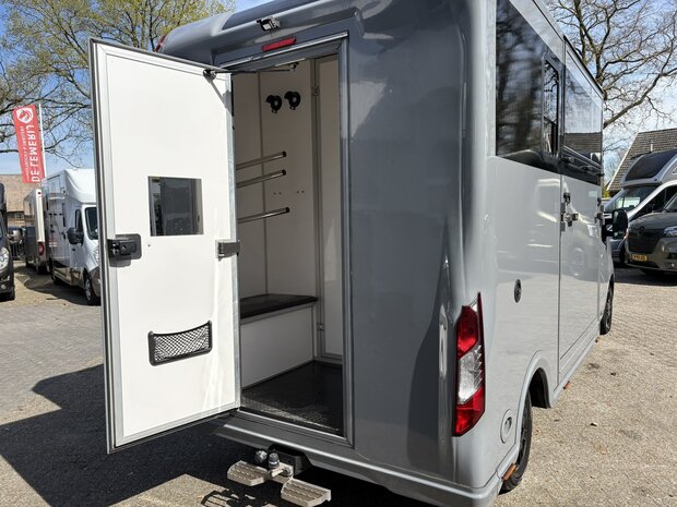 Sodiak Nubia Renault Master 2022 Hengstenuitvoering 