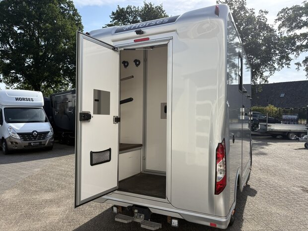 Sodiak Nubia Ford Transit 2023 Hengstenuitvoering Automaat