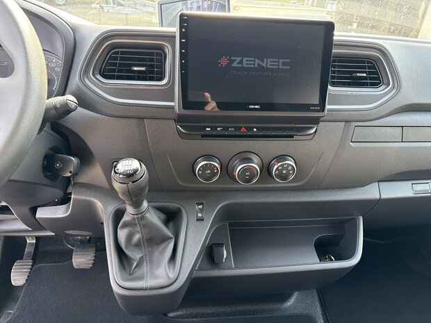 STX Dubbele Cabine Renault Master 2023 Hengstenuitvoering Handbak