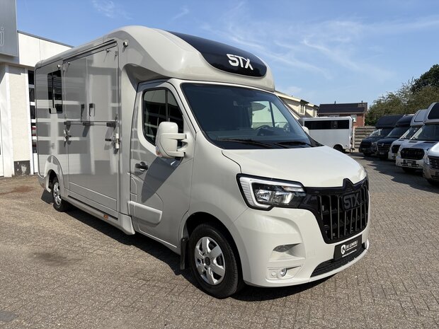 STX Renault Master Hengstenuitvoering Handbak 2022