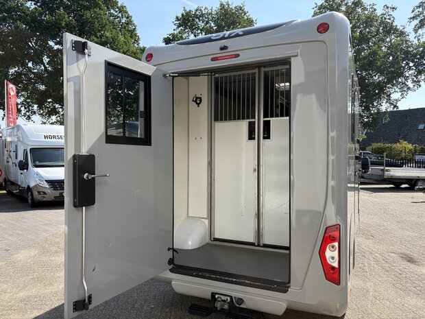 STX Renault Master Hengstenuitvoering Handbak 2022