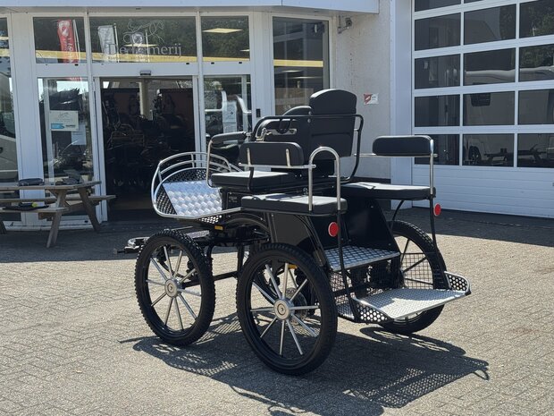 1/2Sp. Recreatiewagen Paard 25Inch Zwart