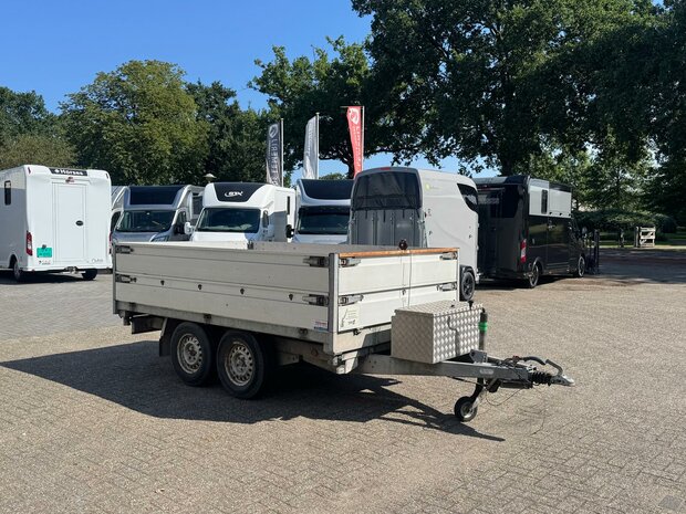 Henra Kipper 300x185cm 2700Kg