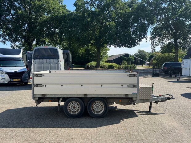 Henra Kipper 300x185cm 2700Kg
